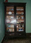 Vitrine T&T Mogno PT M9605 | SOLD