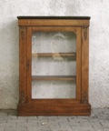 Vitrine Nogueira UK W9576 | SOLD