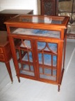 Estante Vitrine Kaoba UK RE8271 | SOLD