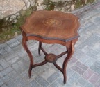 Mesa Apoio em Pau Santo UK G 334