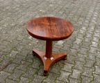 Mesa de Apoio Pau Santo UK LA3411