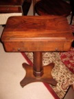Mesa de Apoio Pau-Santo UK RE9227 | SOLD