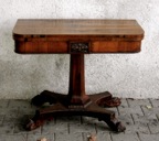 Mesa de Jogo Pau Santo UK W4647 | SOLD